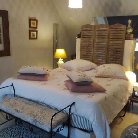 6Bis Rue De La Boussaquiere St Broladre Bed and Breakfast Saint-Broladre Εξωτερικό φωτογραφία